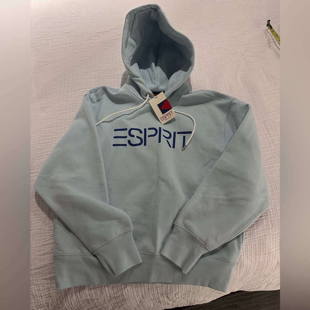 ESPRIT cotton fleece hooded logo sweatshirt
NEW WITH TAGS SIZE S US